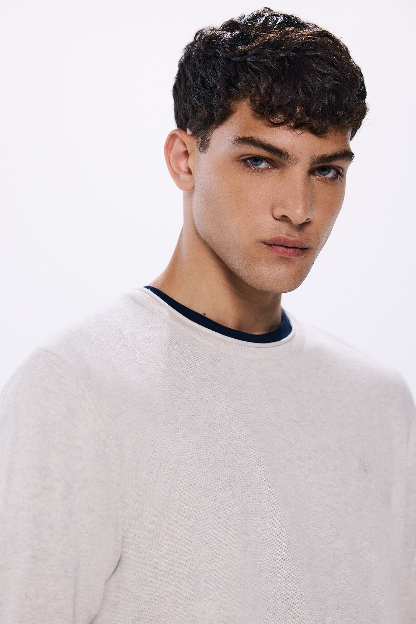 Essential jumper