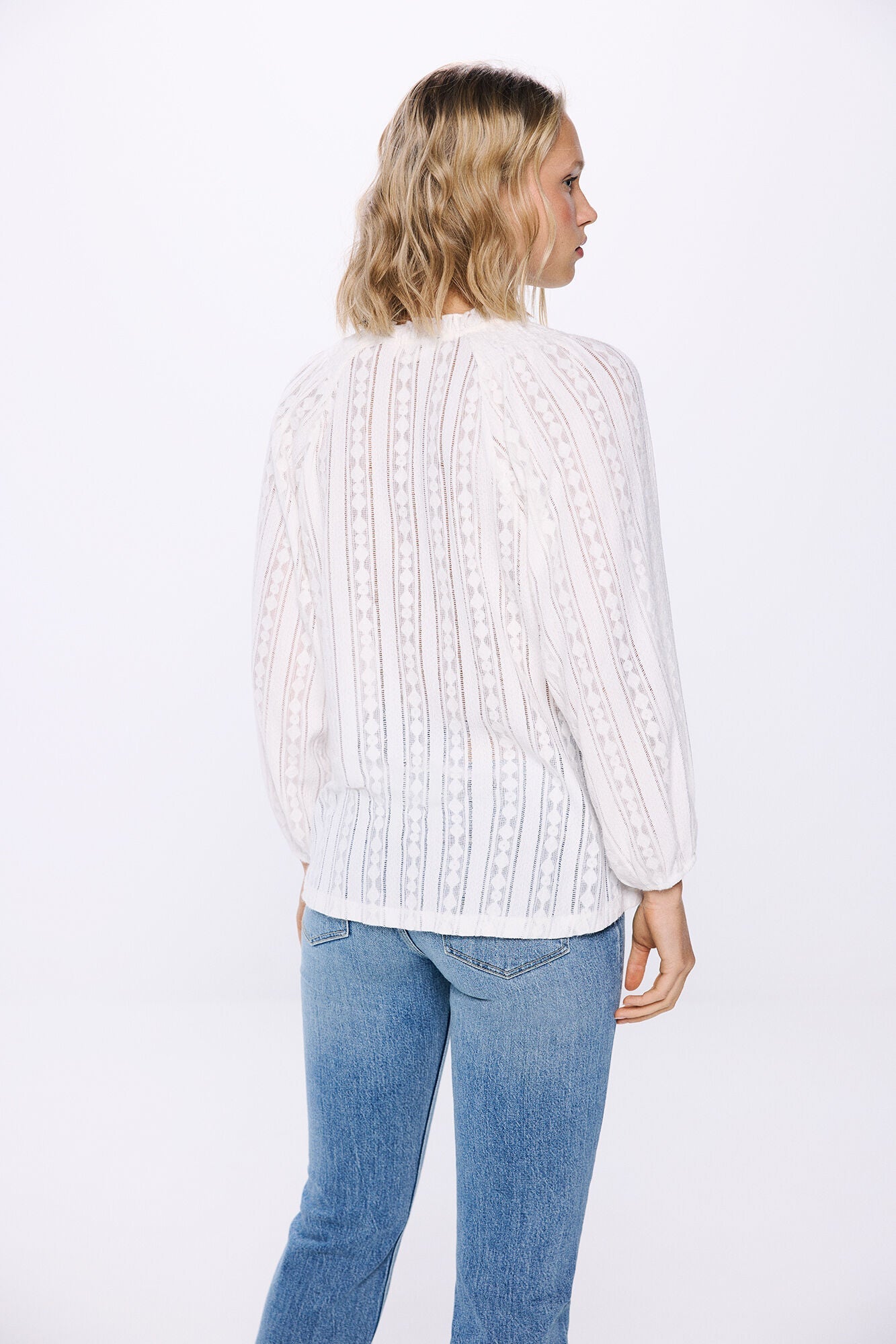 Structured blouse with borders