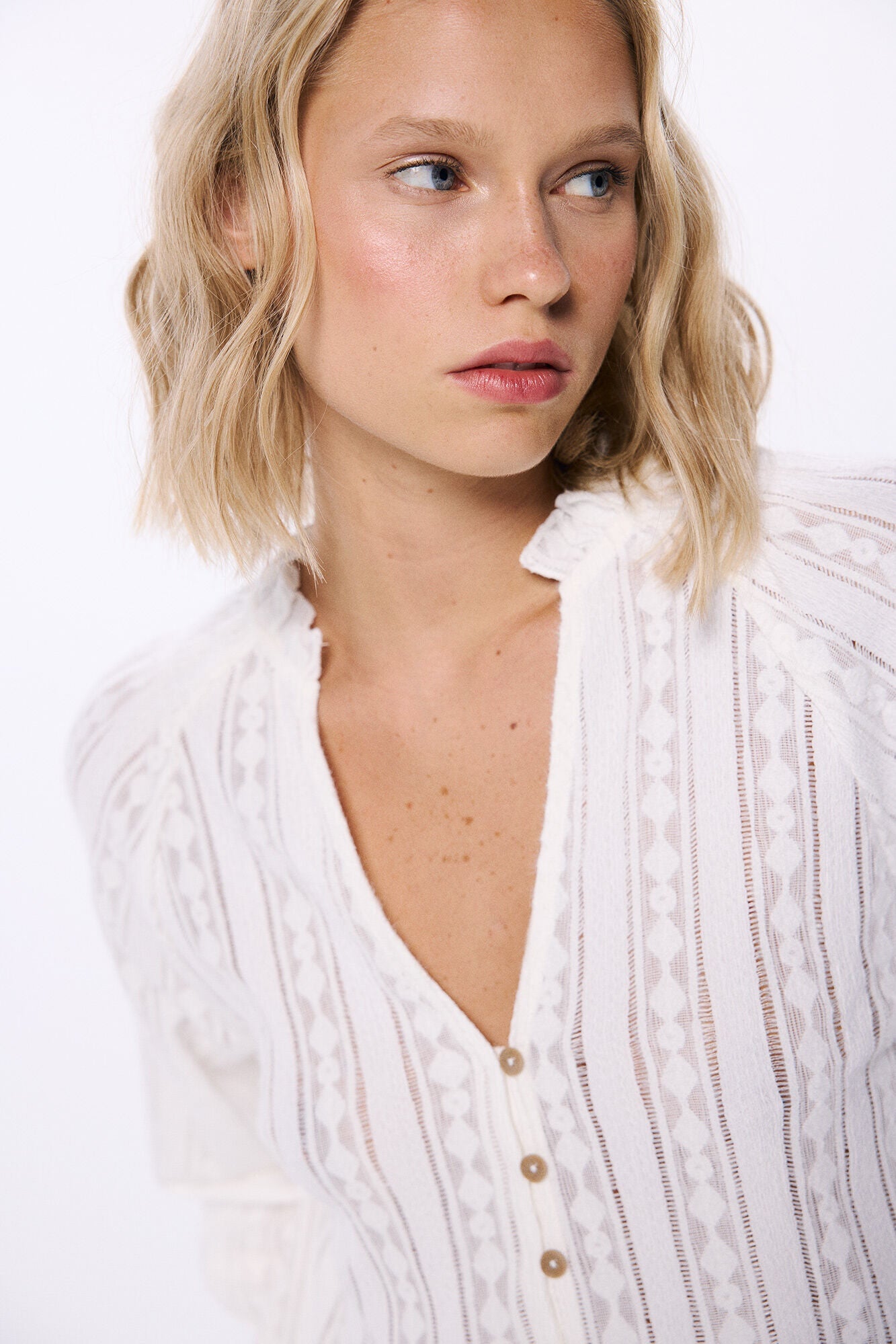 Structured blouse with borders