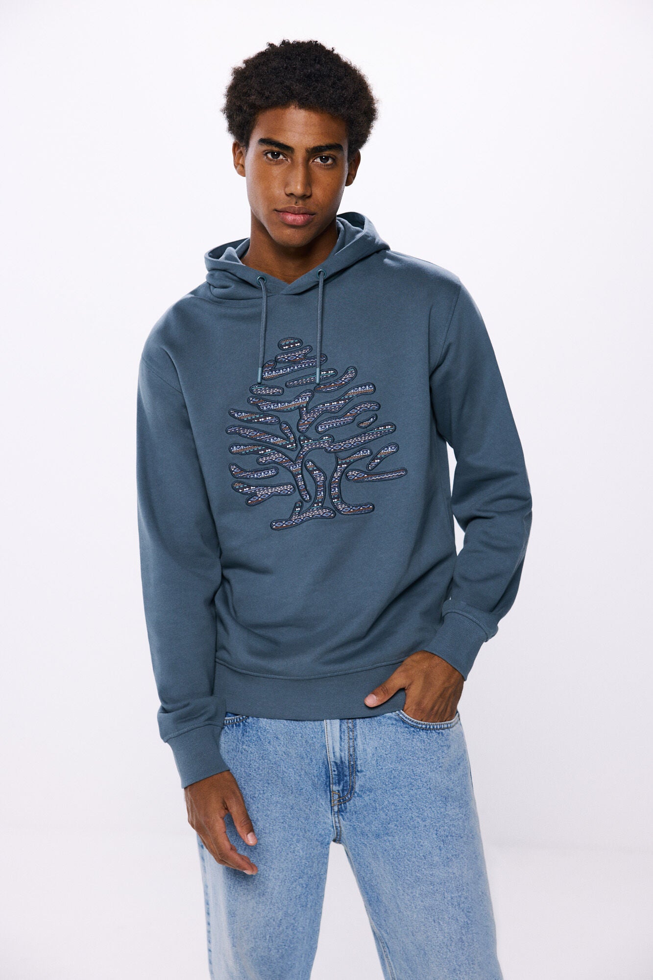 Tree hood sweatshirt