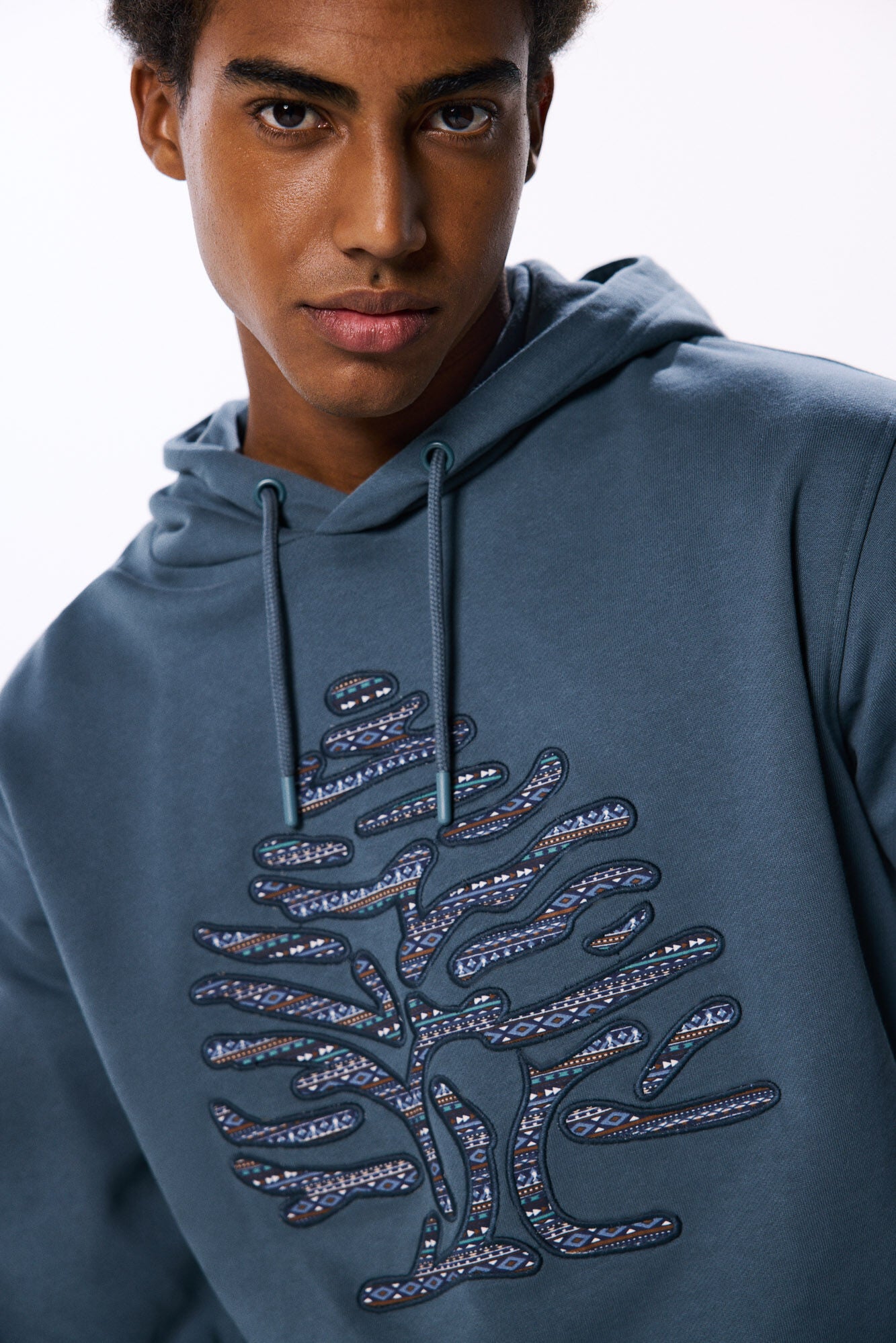 Tree hood sweatshirt