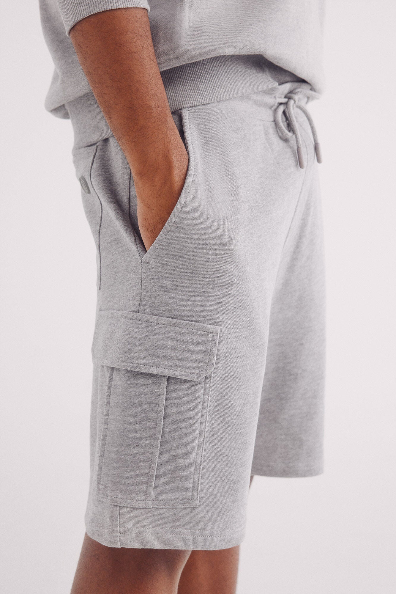 Textured Bermuda shorts