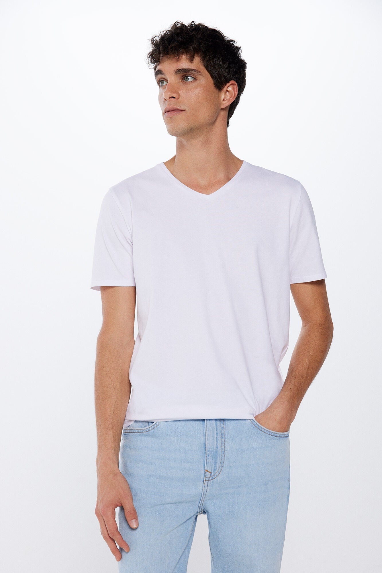 V-neck elastane t-shirt