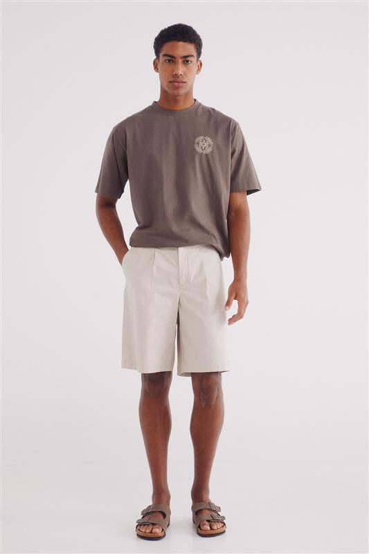 Circle embroidered T-shirt