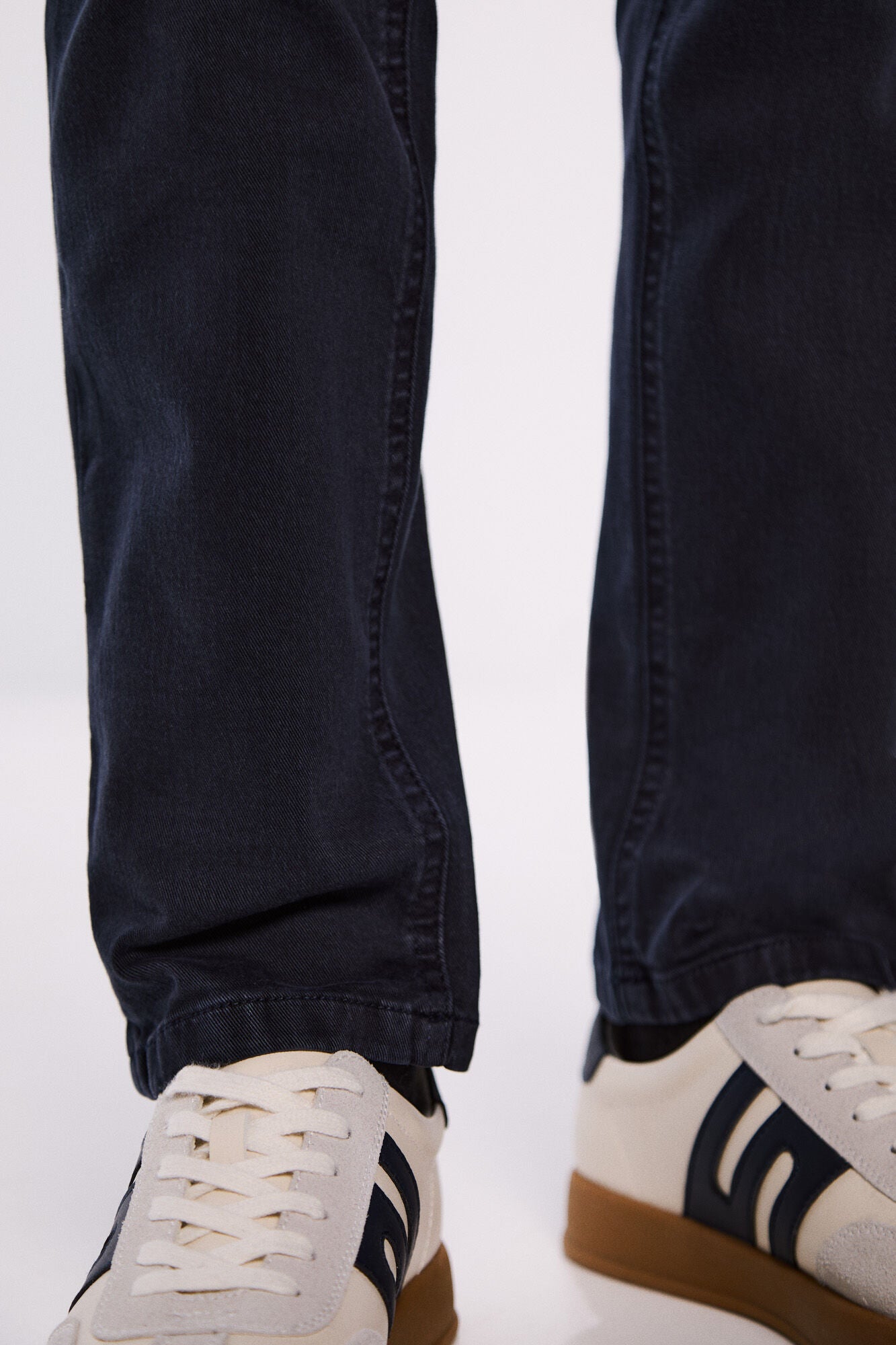 Slim fit washed colour trousers