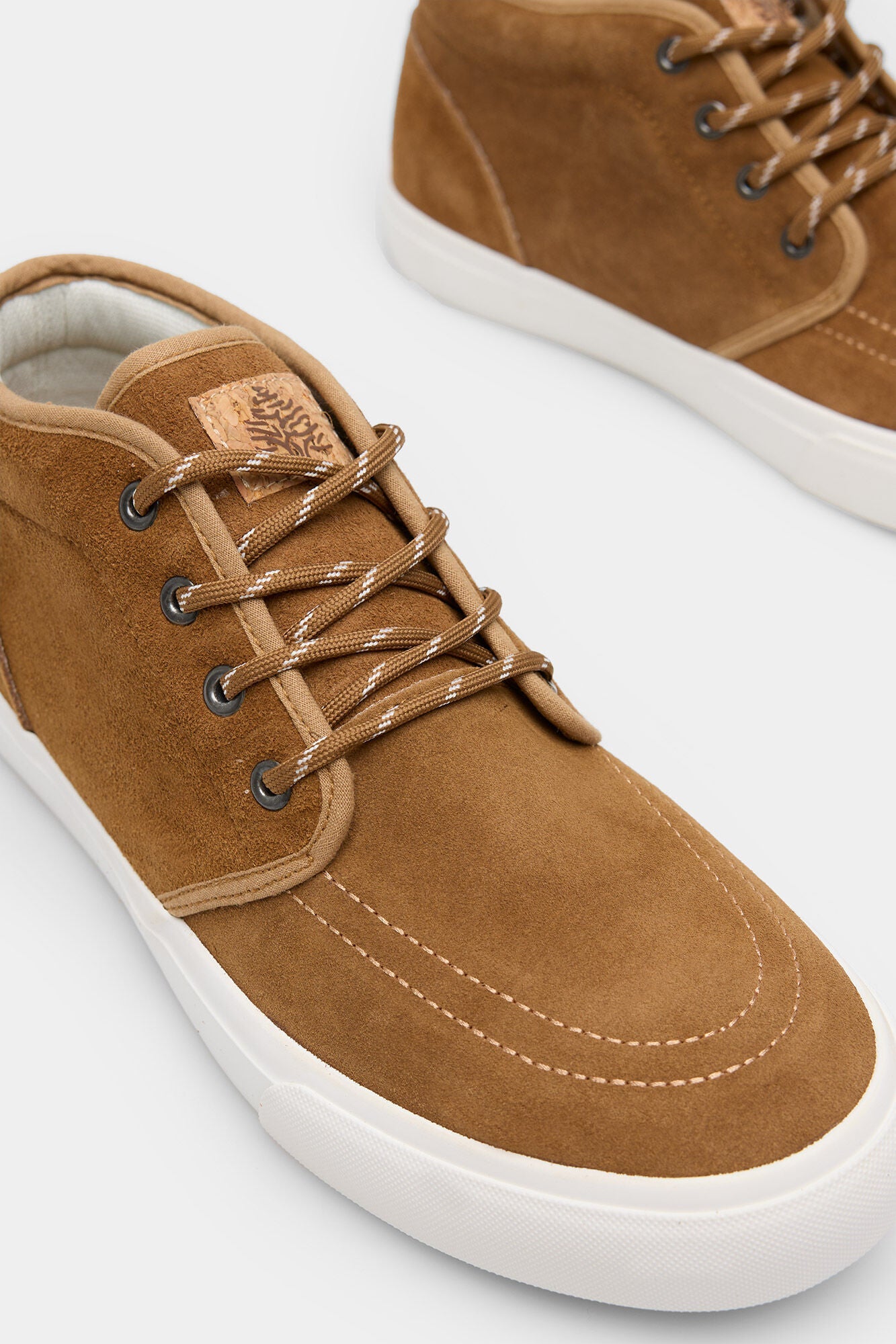 Casual leather sports boot