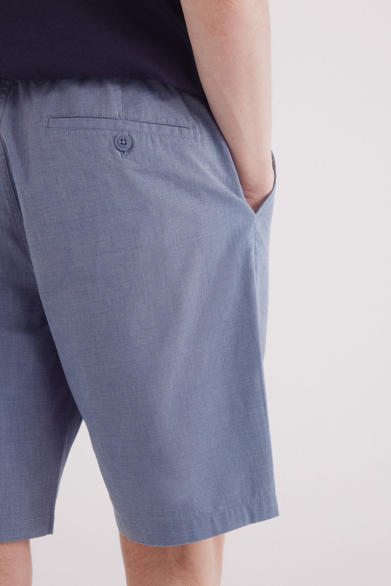 Bermuda structured color comfort fit