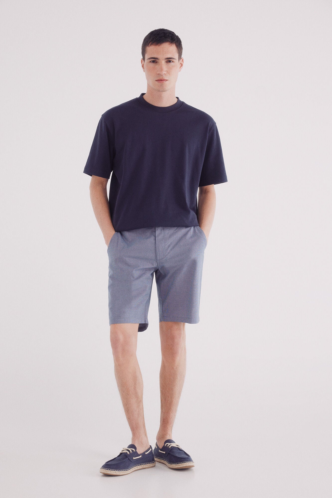 Bermuda structured color comfort fit