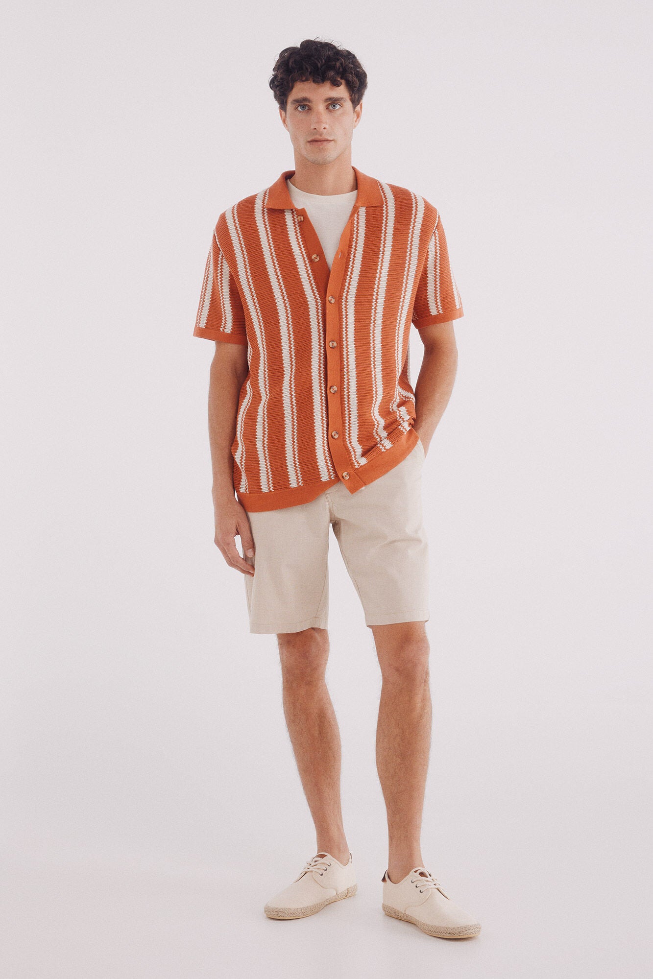 Bermuda structured color comfort fit