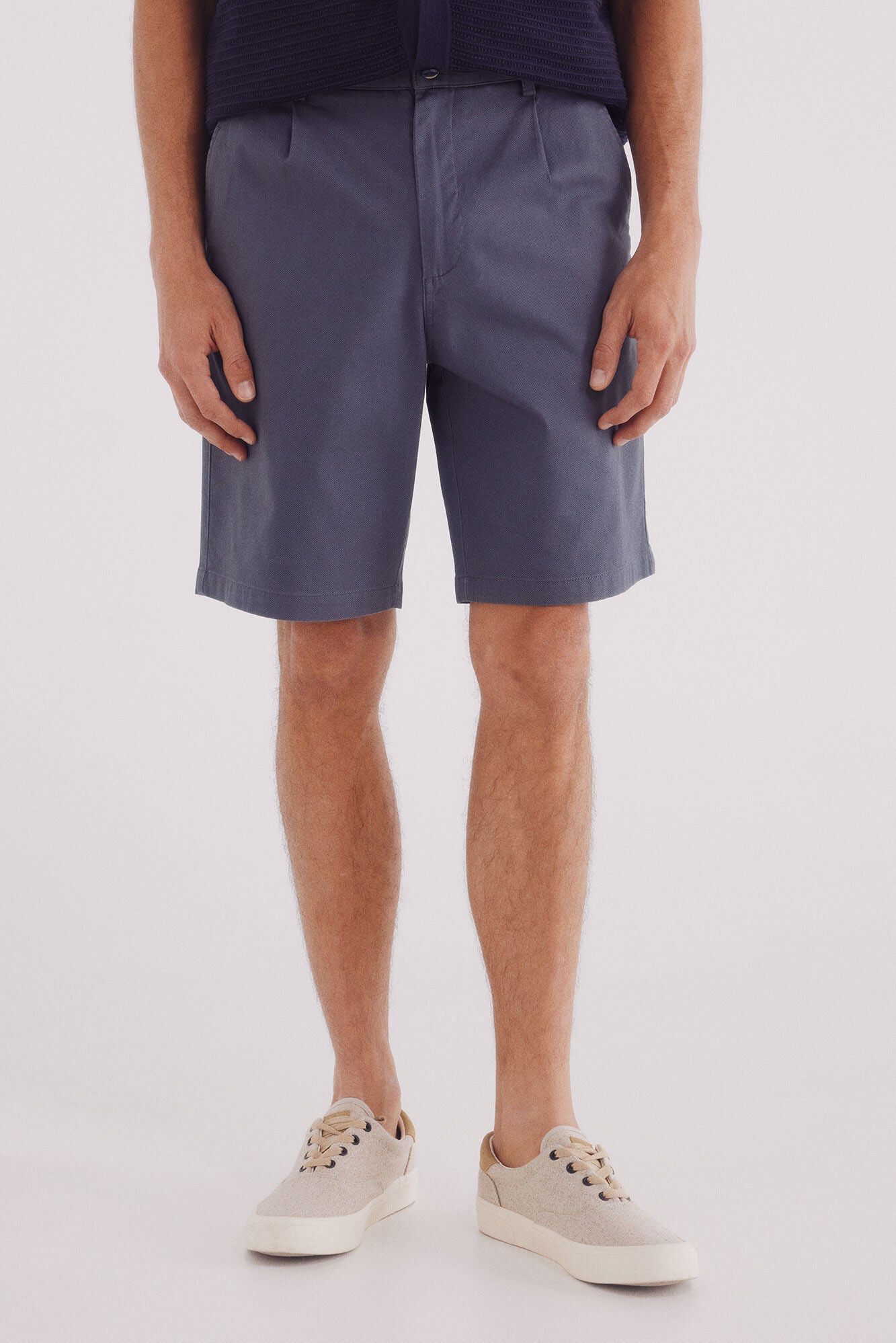 Bermuda structured color comfort fit