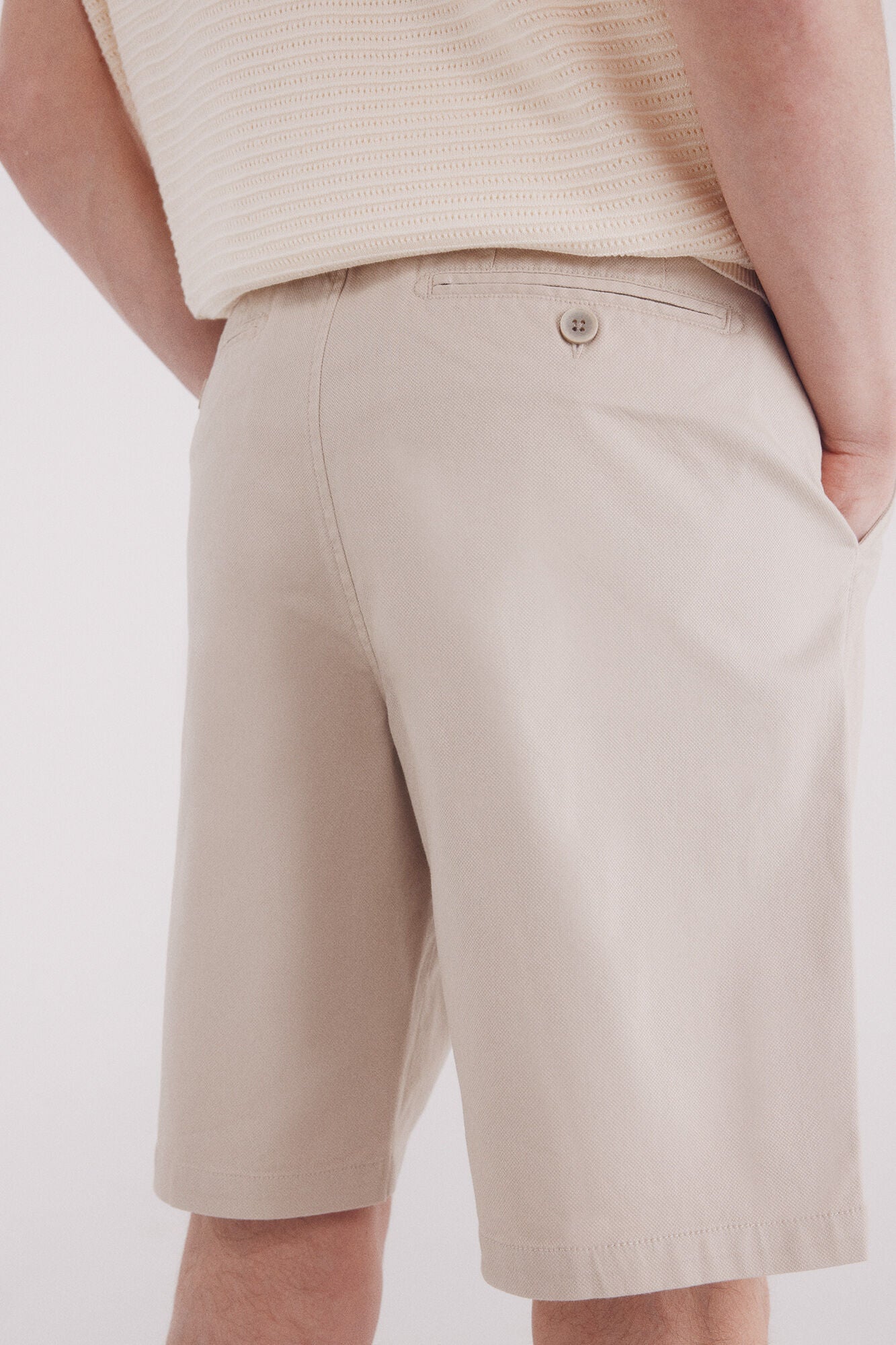 Bermuda structured color comfort fit