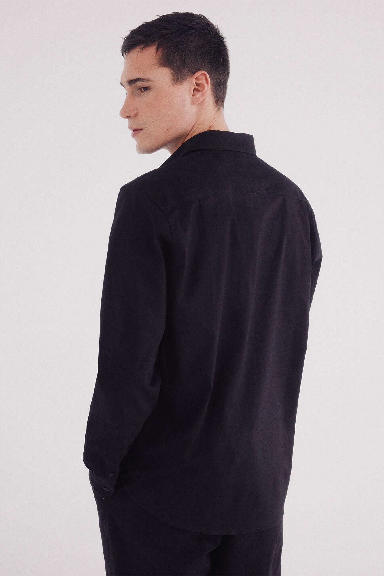 Linen shirt