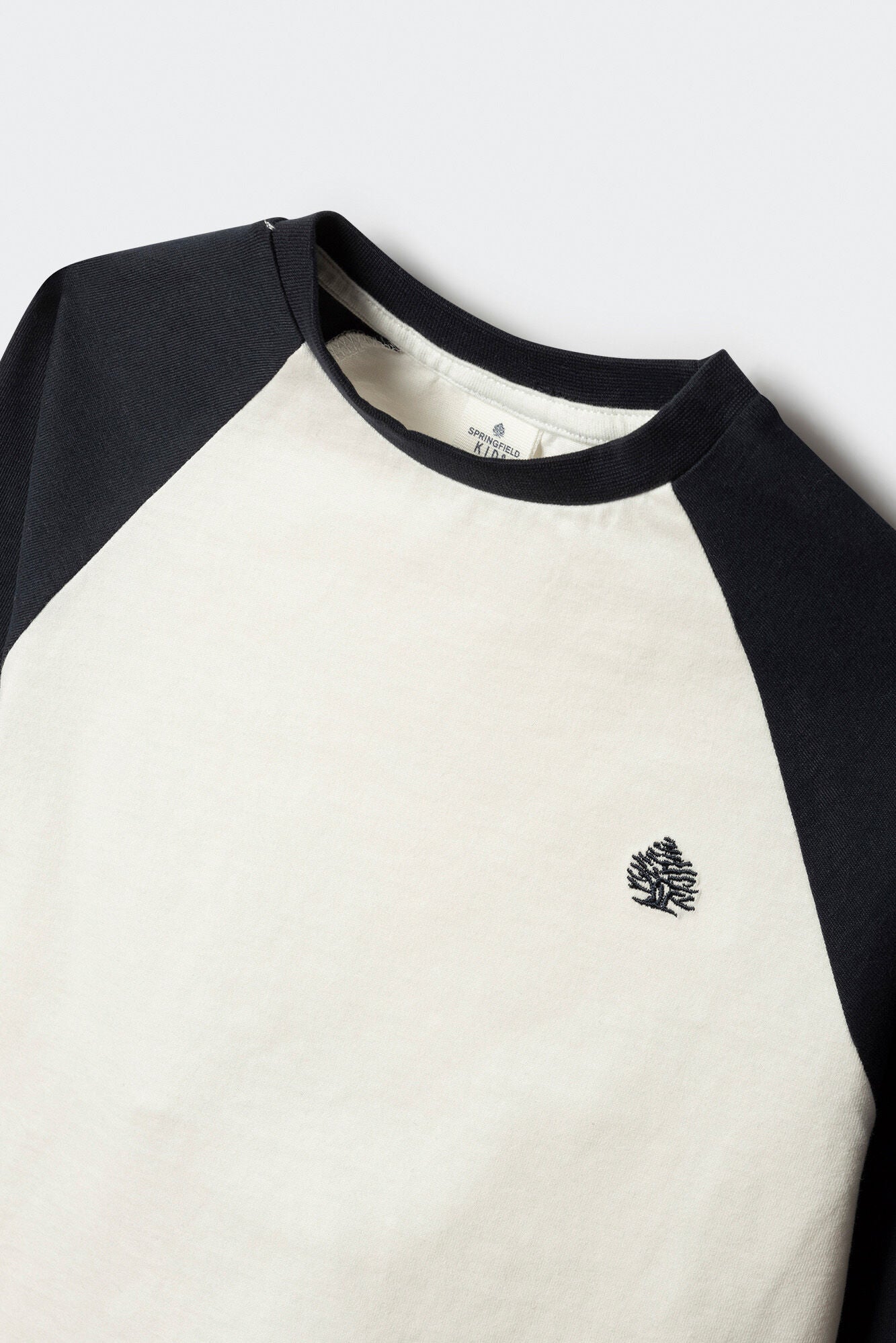 Two-tone long-sleeved T-shirt for boys