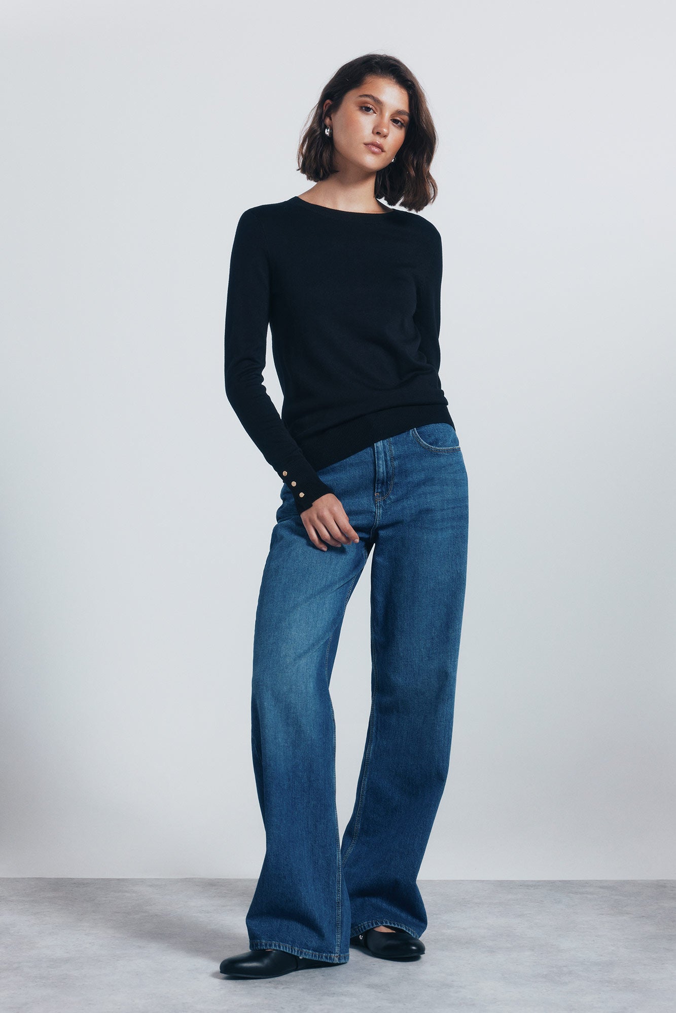 Fine jersey with buttons and cuffs