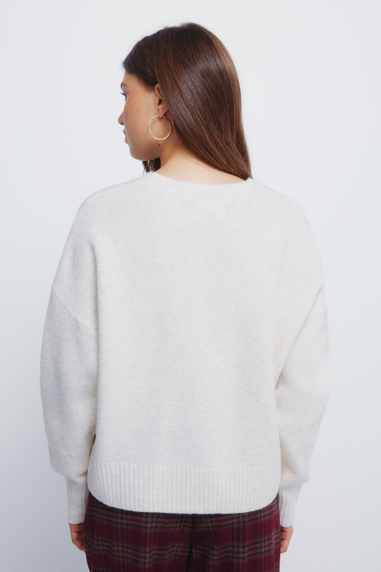 Plain round neck sweater