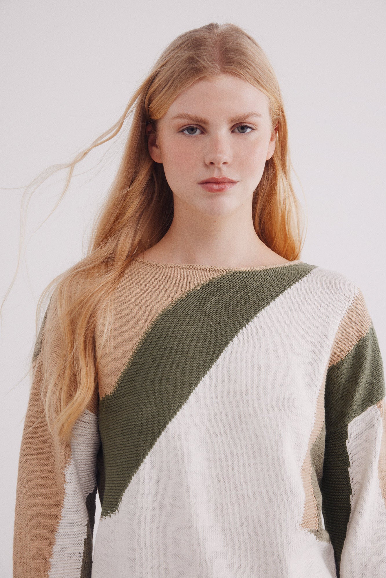Colour block jumper