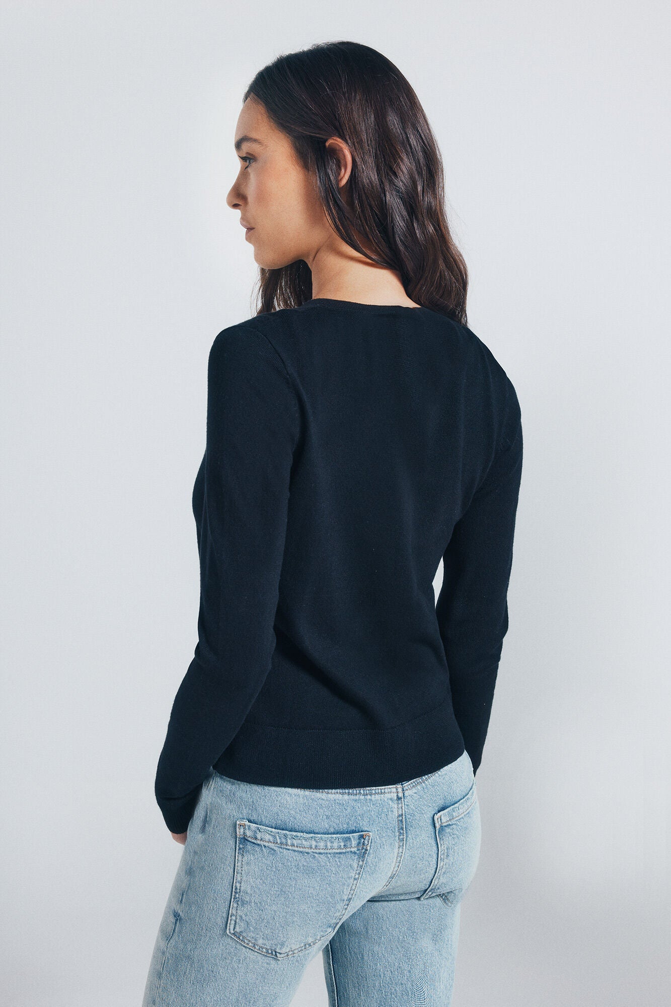 Cardigan with round neck buttons and viscose