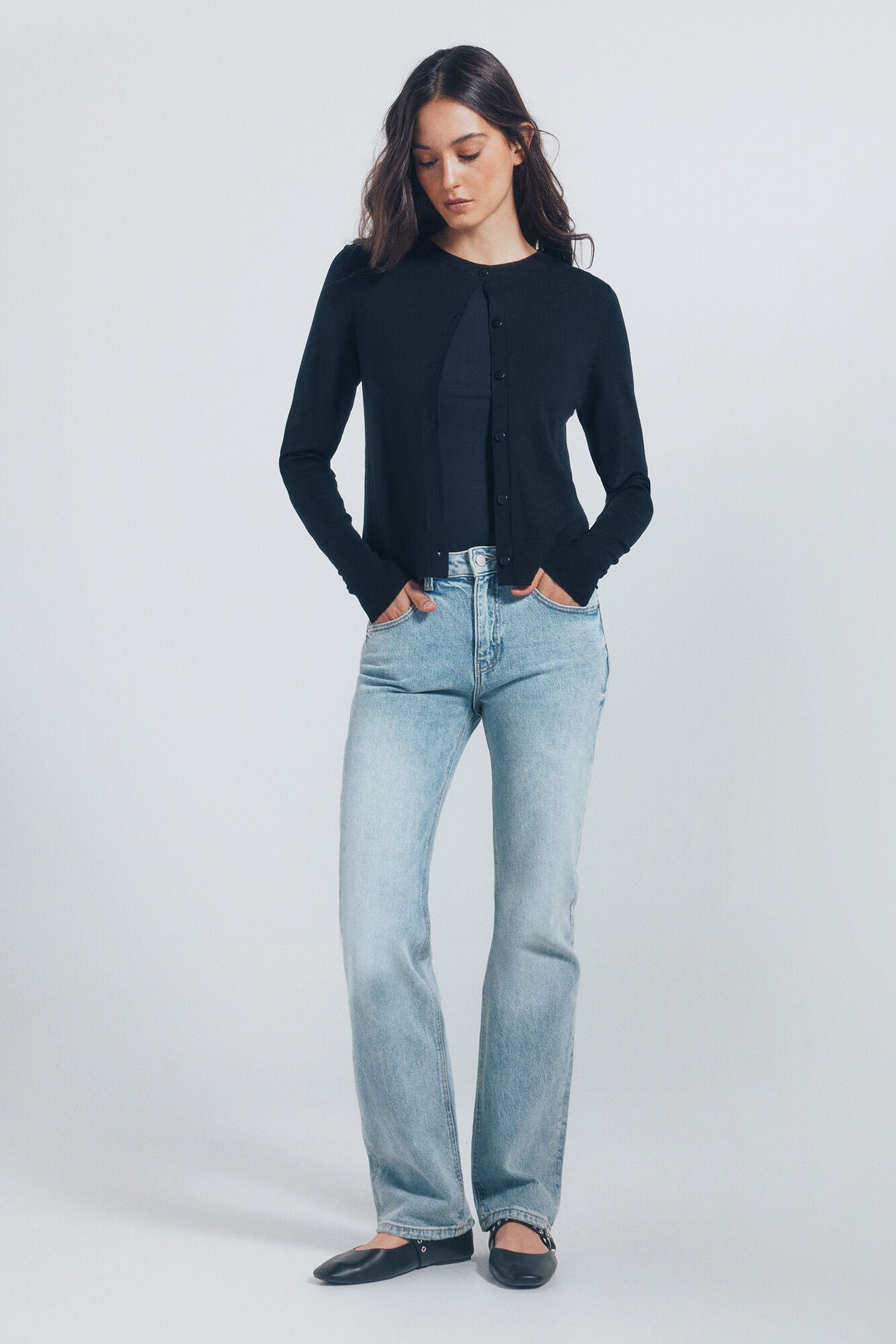 Cardigan with round neck buttons and viscose