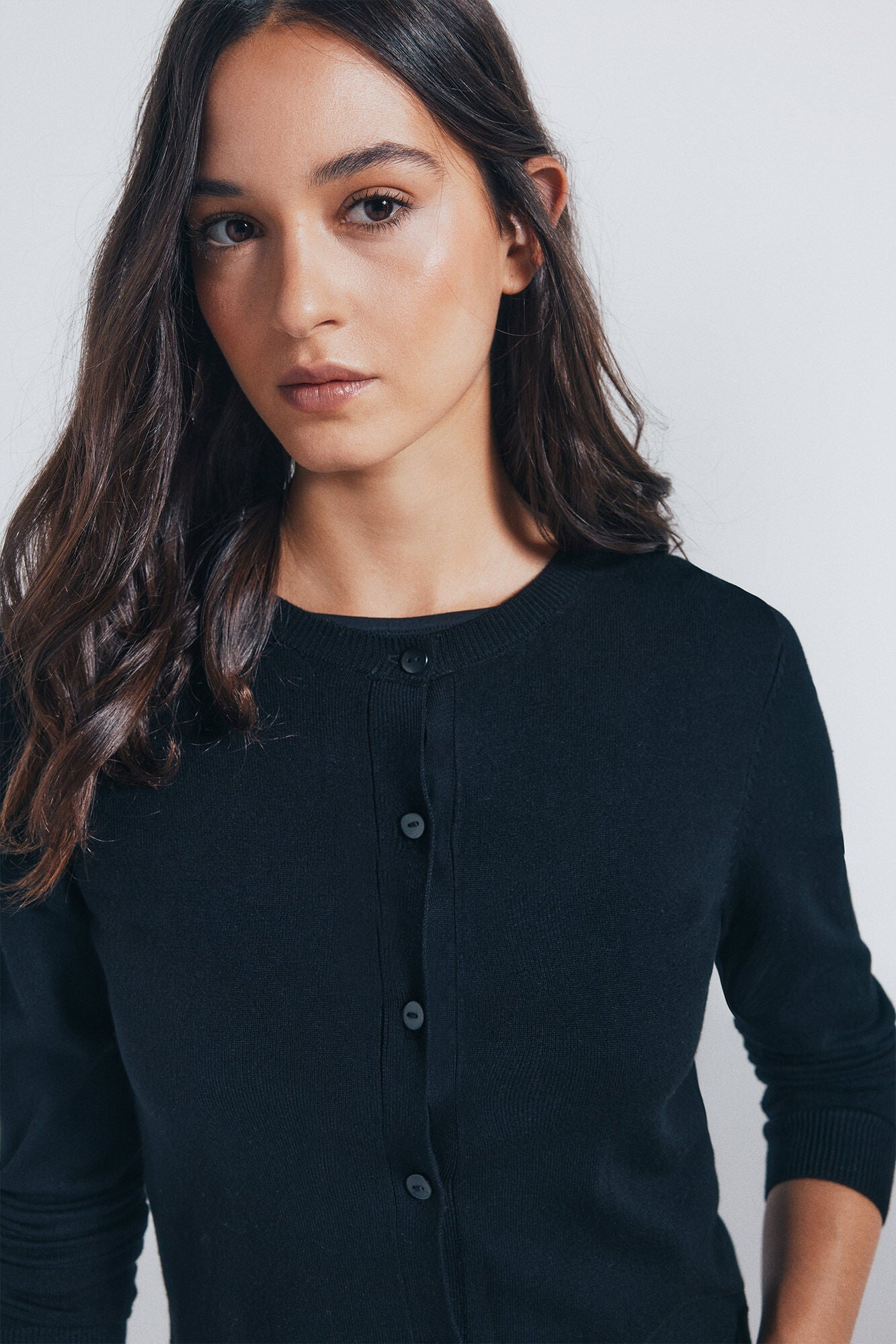 Cardigan with round neck buttons and viscose