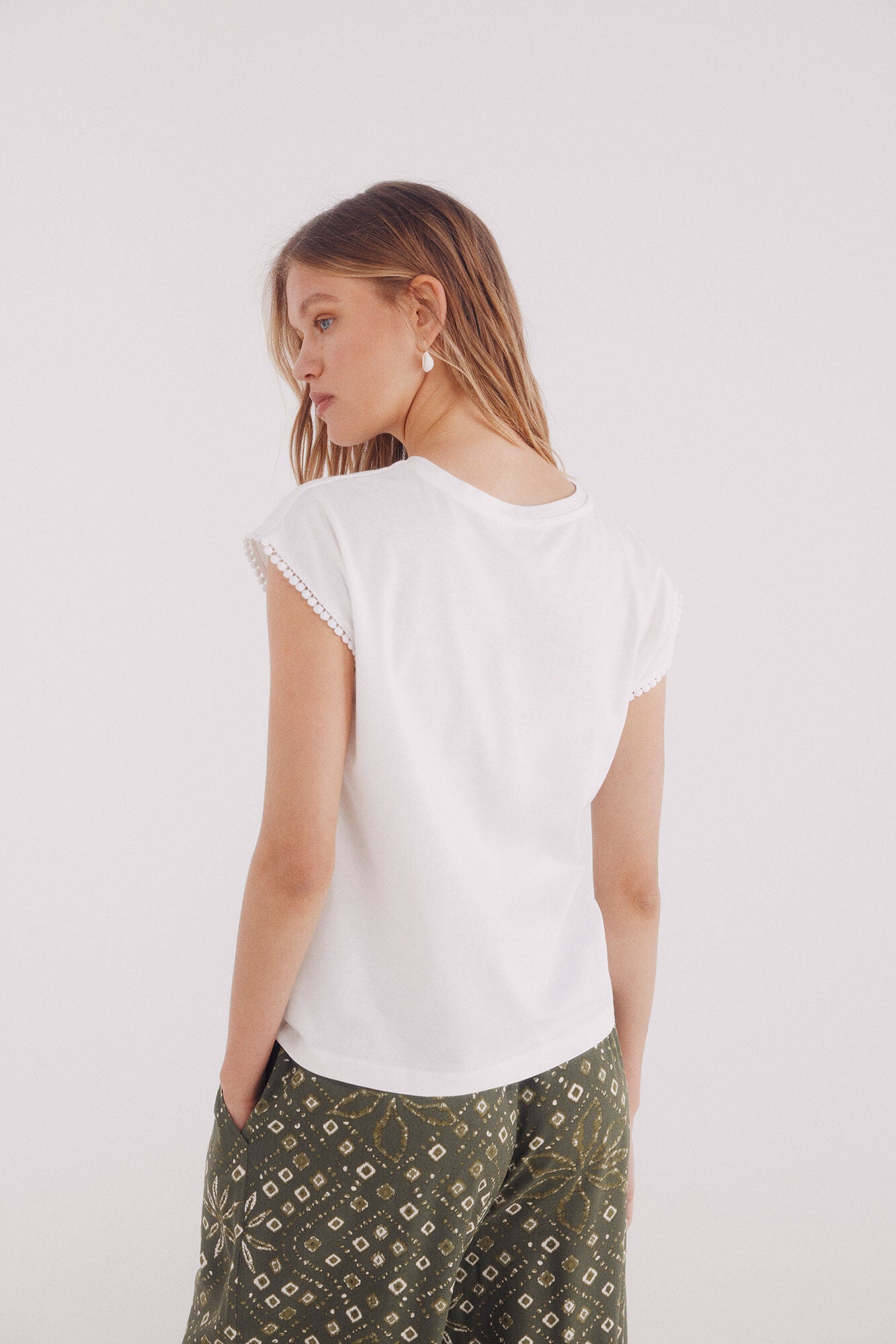 Ethnic graphic T-shirt