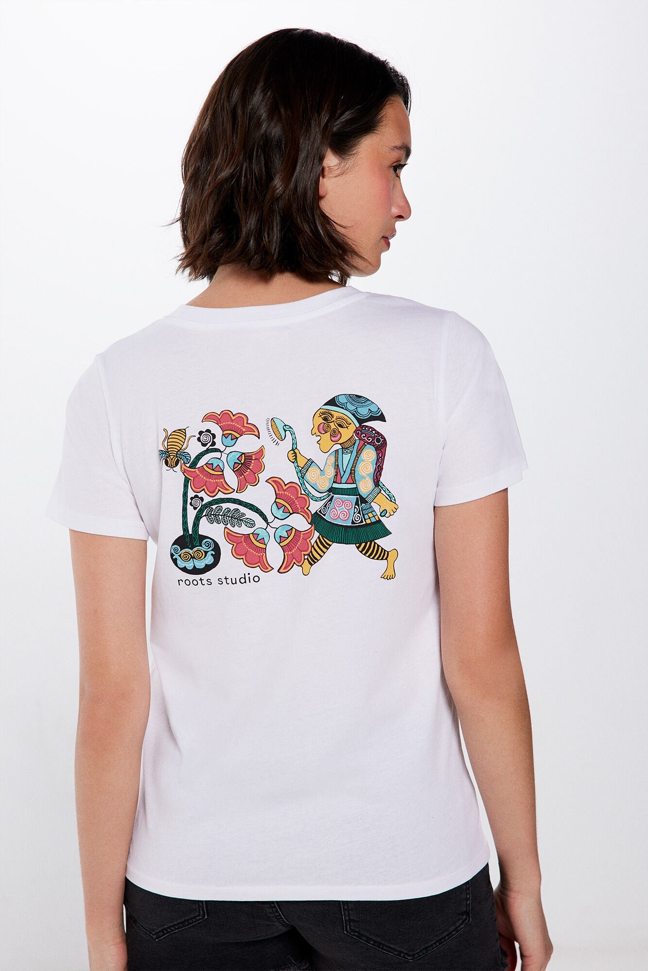 "Roots Studio" Back Graphic T-shirt