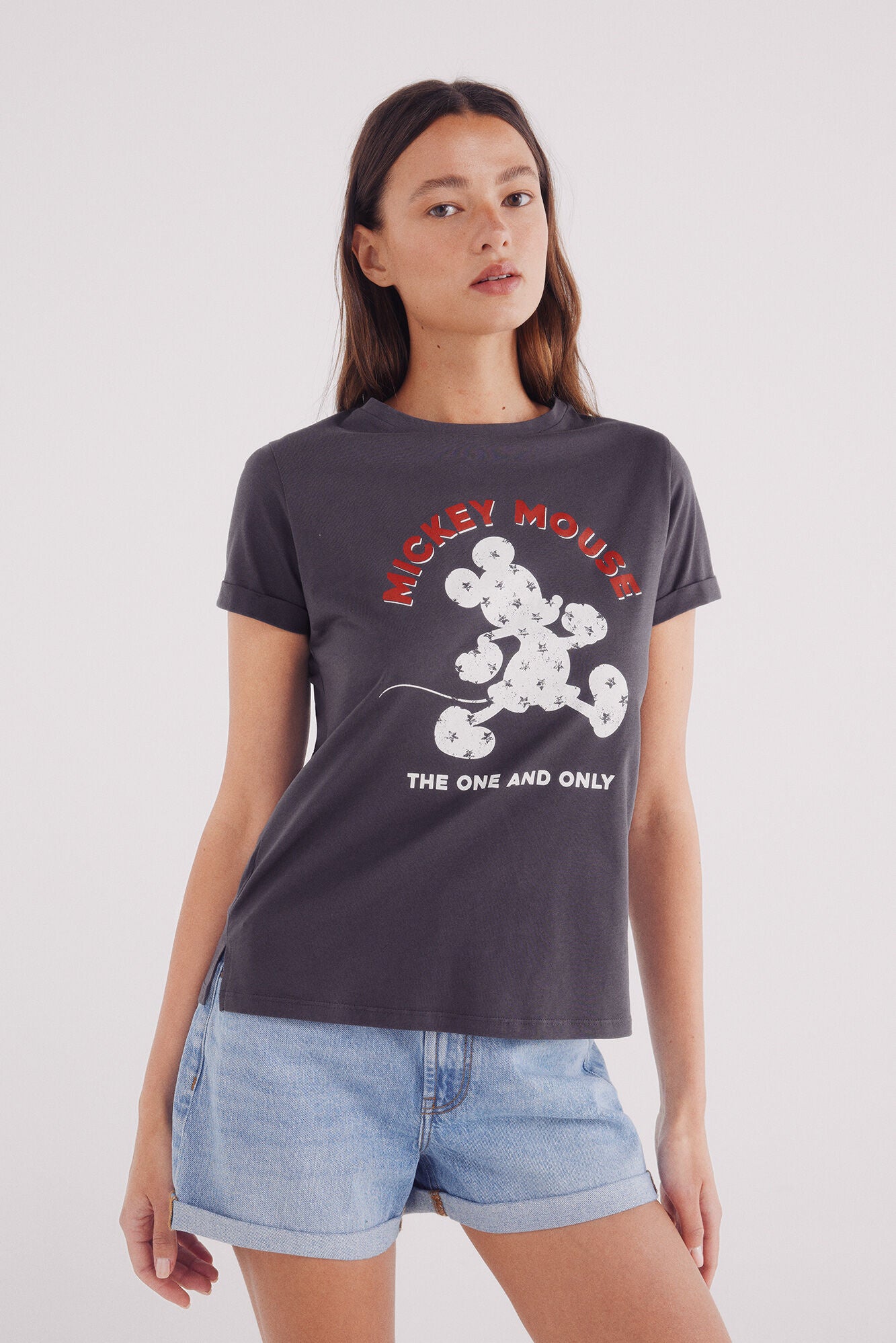"Mickey Mouse" T-shirt