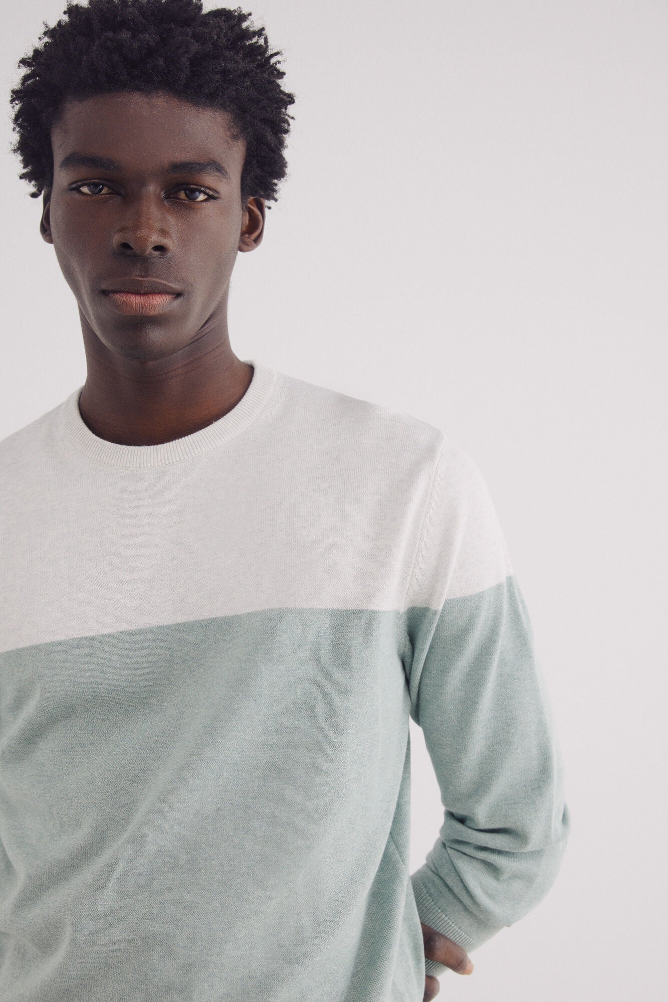 Basic color block sweater