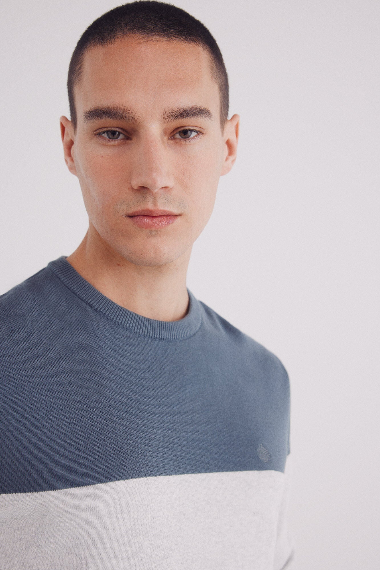 Basic color block sweater