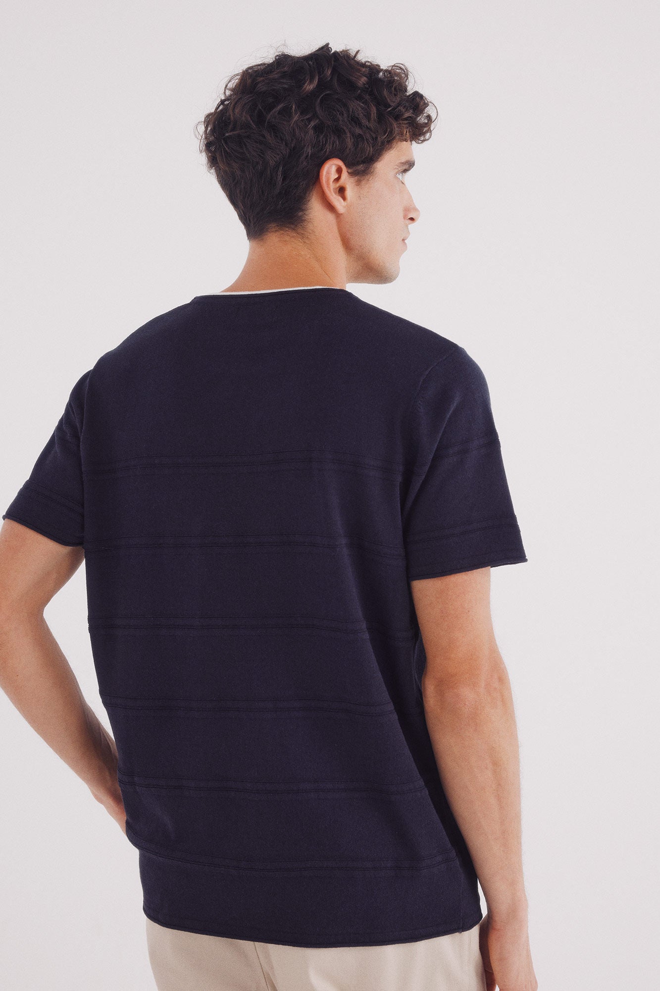 Structured short-sleeved jersey