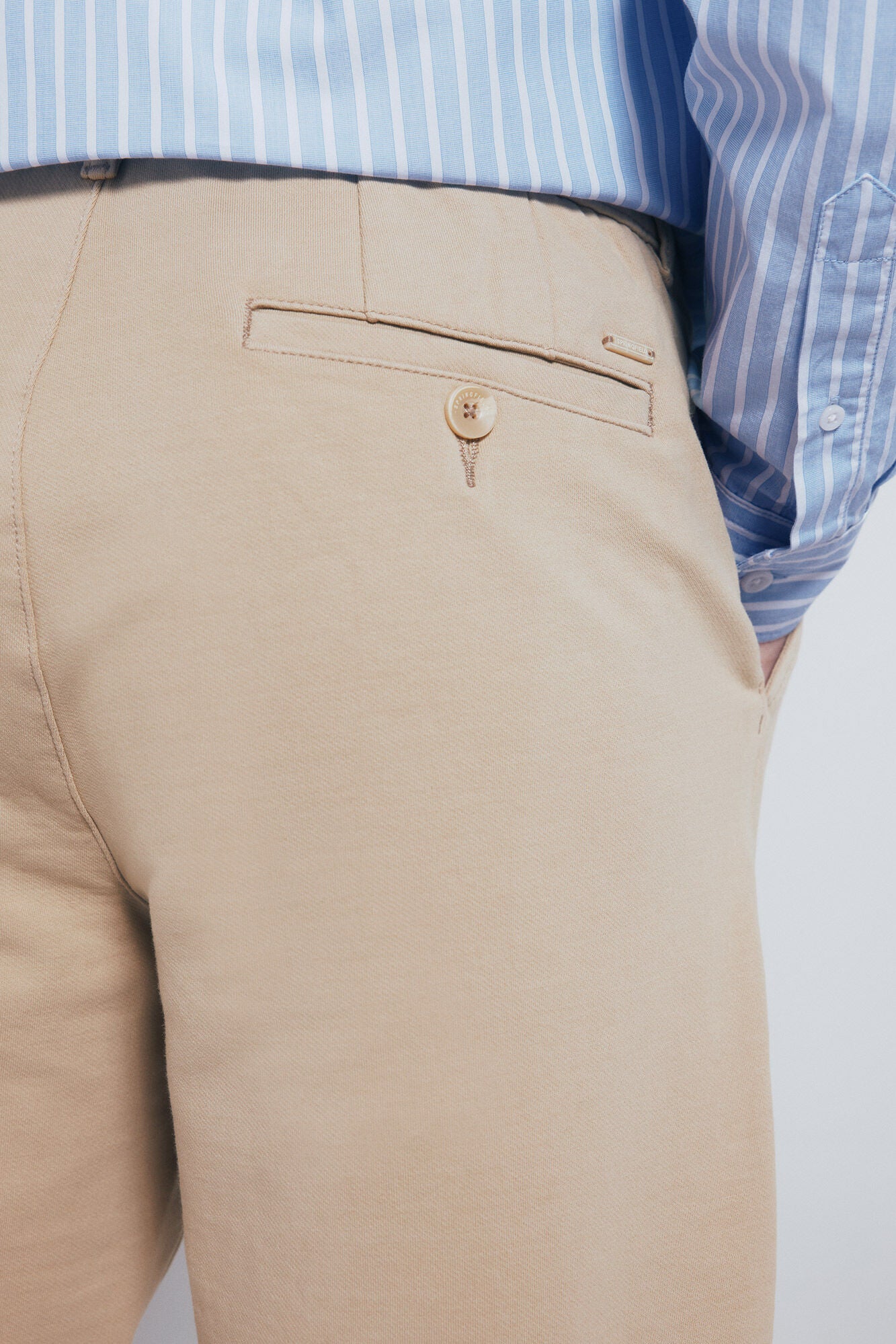 Slim fit comfort chinos