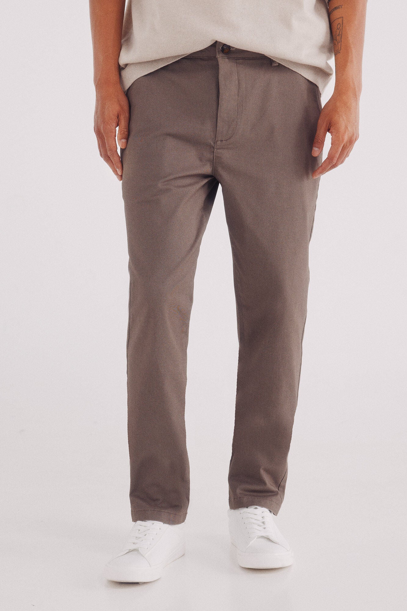 Slim fit micro-printed chinos pants