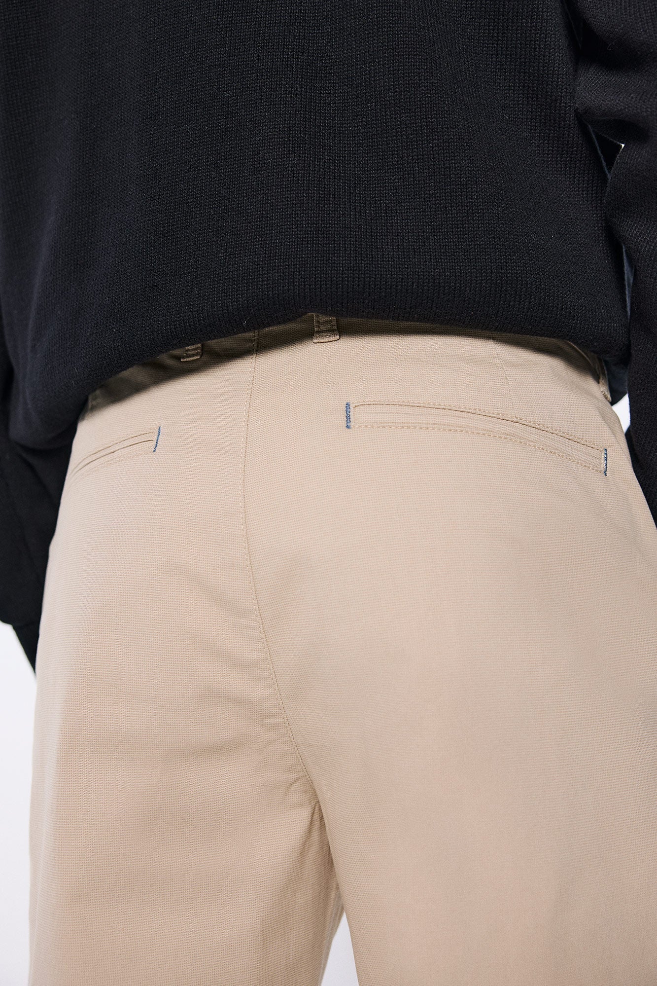 Slim fit micro-printed chinos