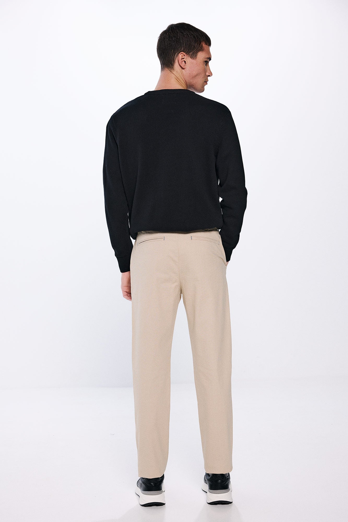 Slim fit micro-printed chinos