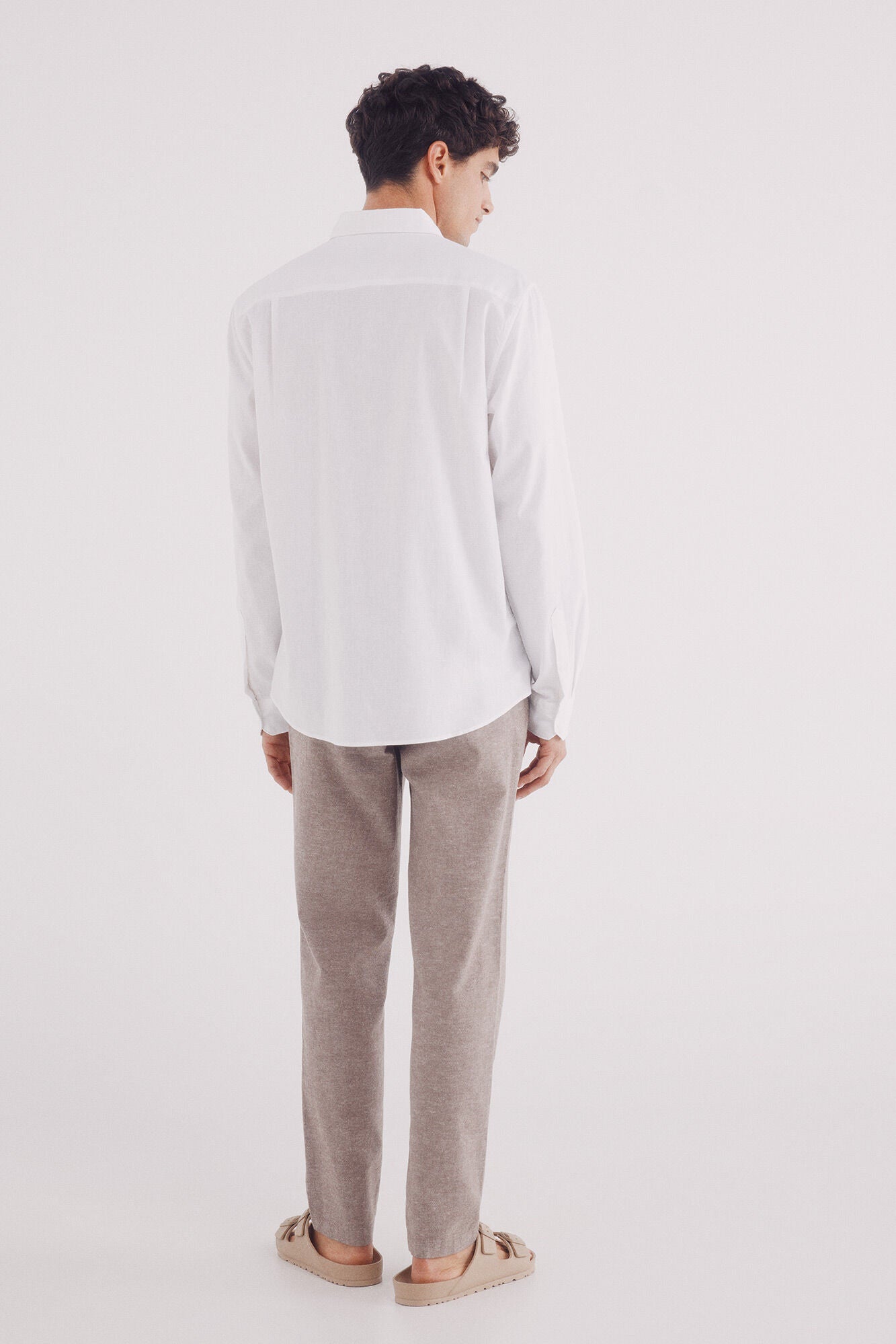 Slim fit linen chino pants