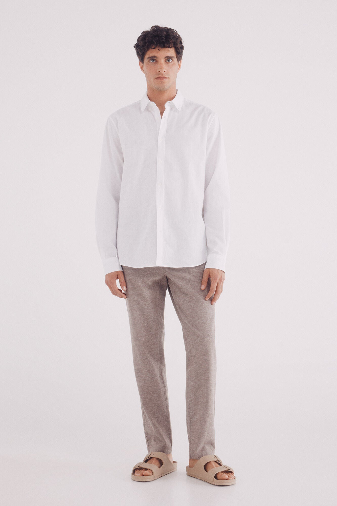 Slim fit linen chino pants