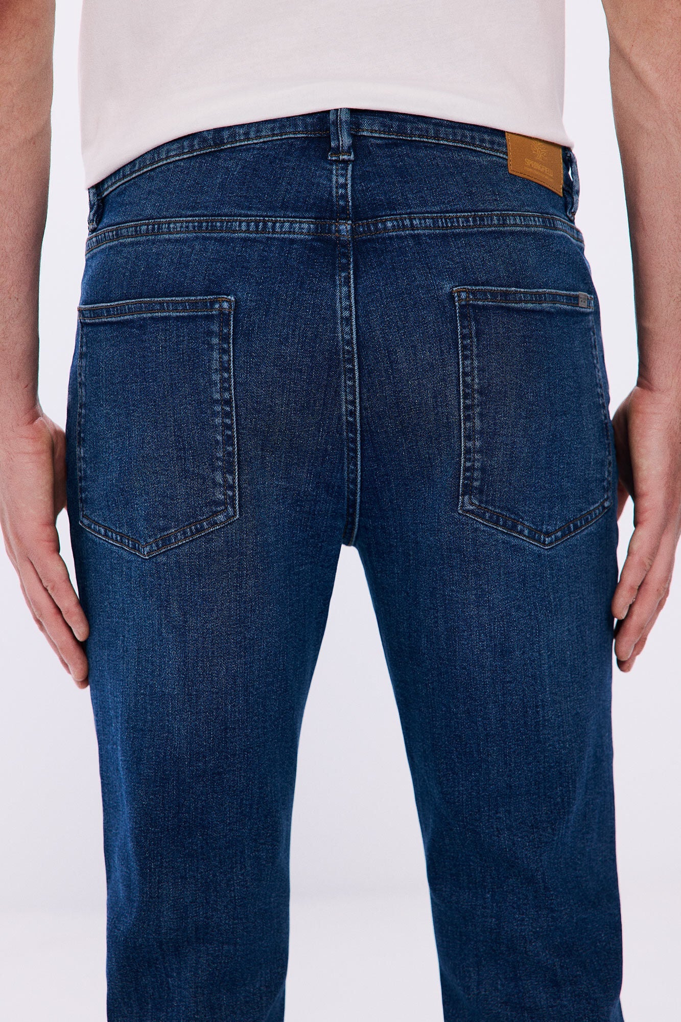 Skinny jeans
