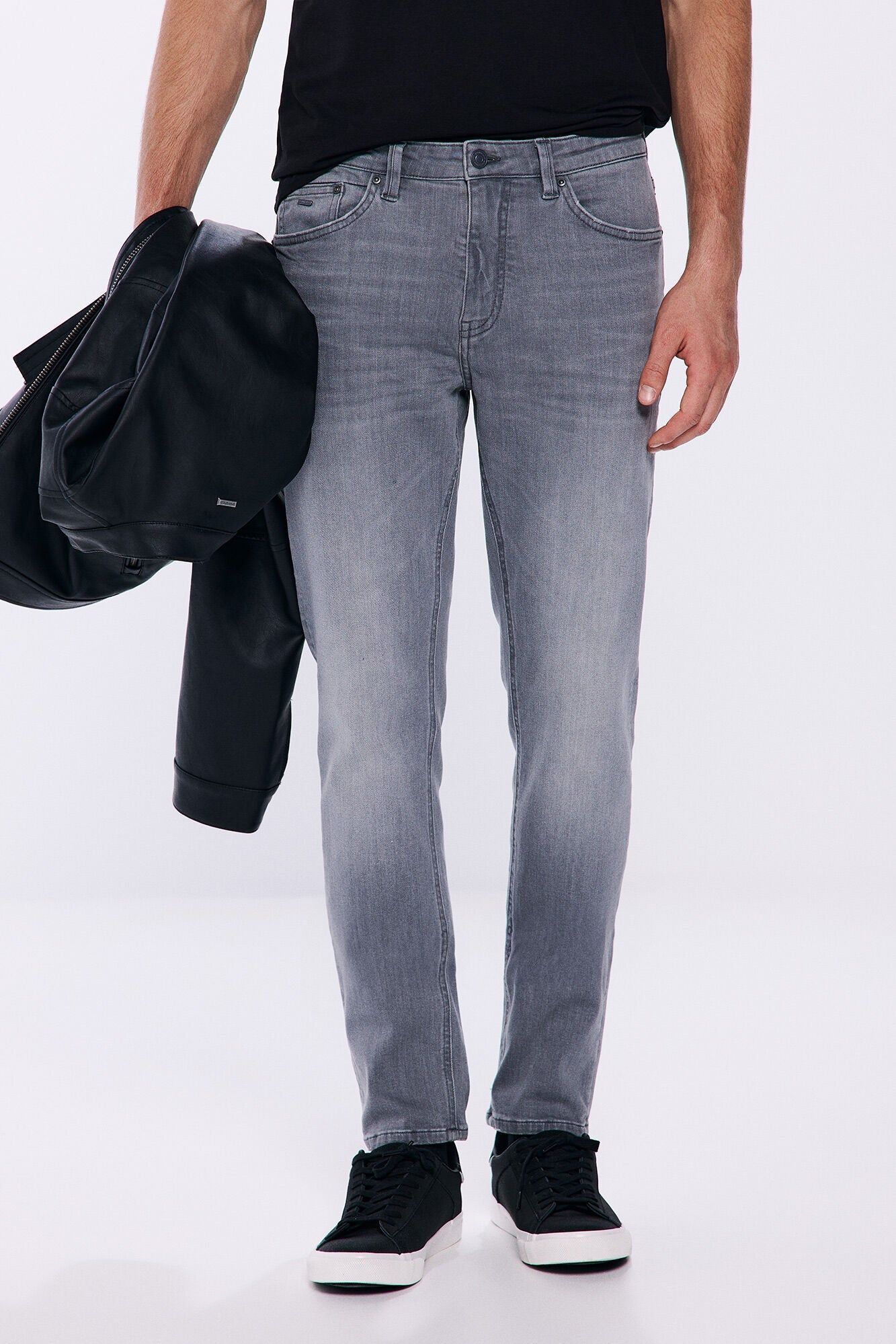 Grey skinny fit jeans