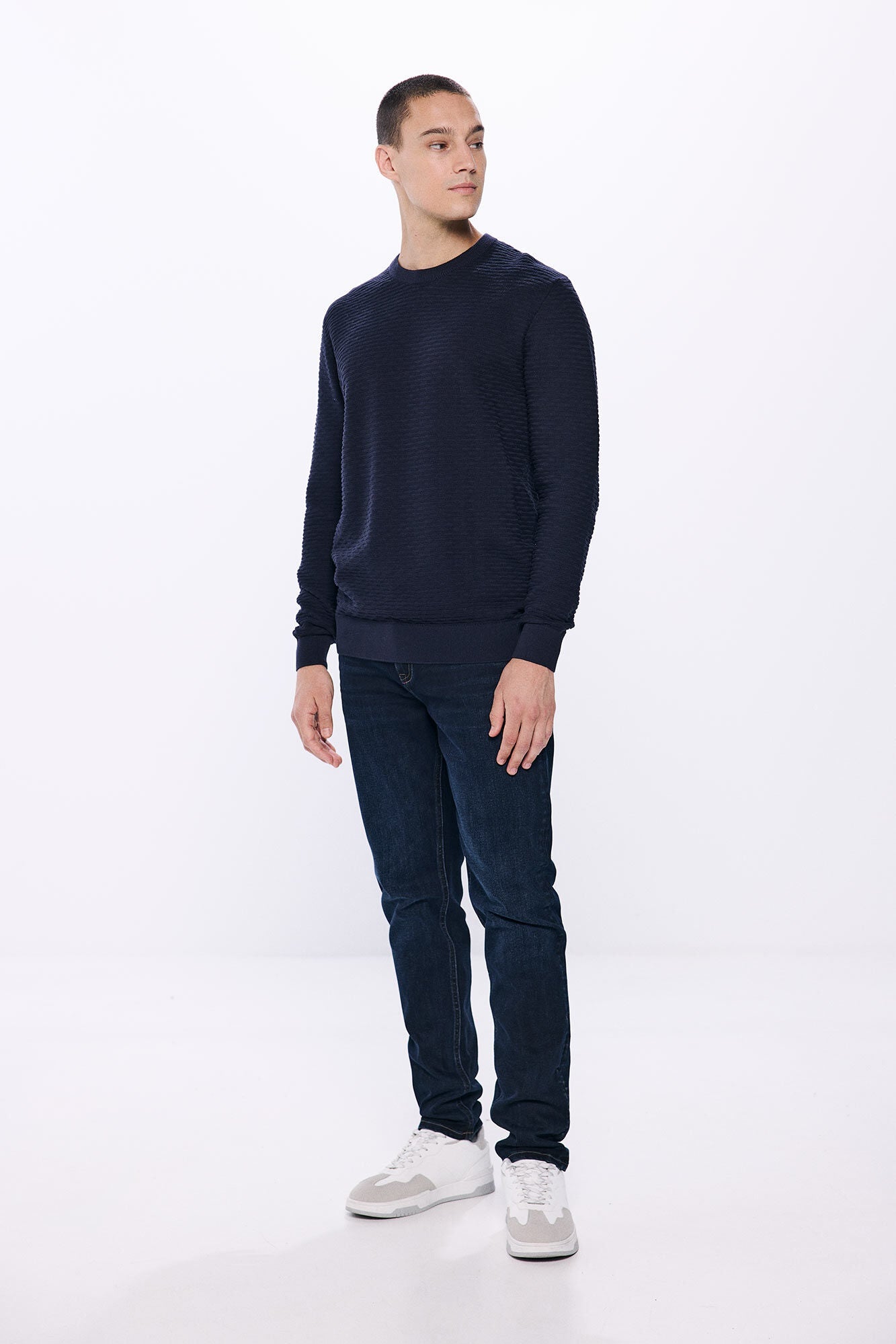 Very dark blue slim fit jeans