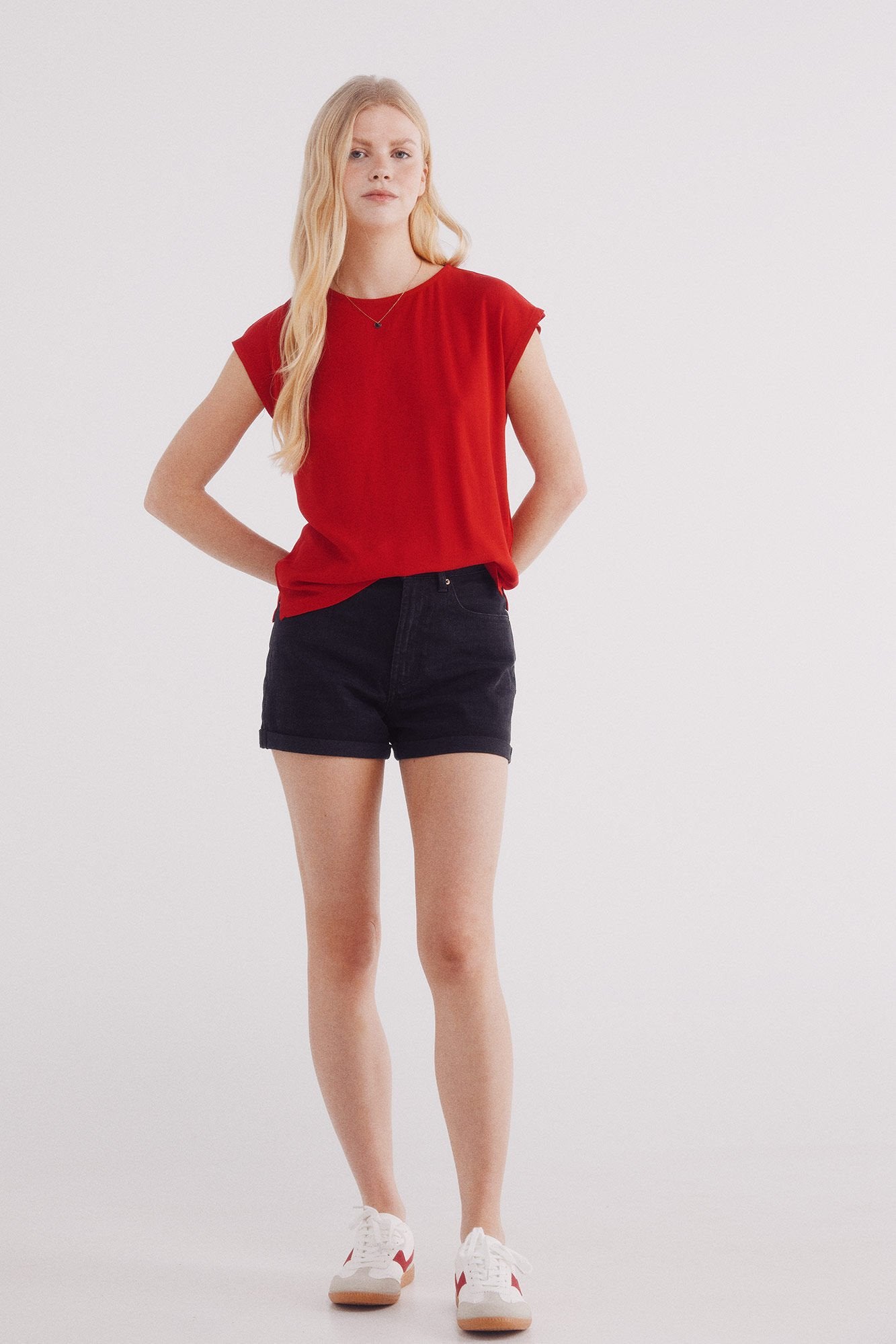 Mom denim shorts