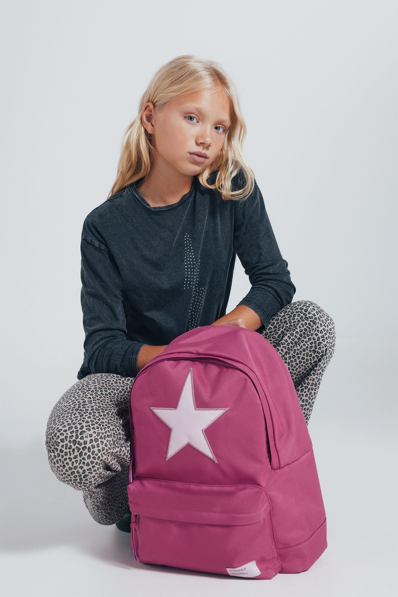 Various Acc. girl star