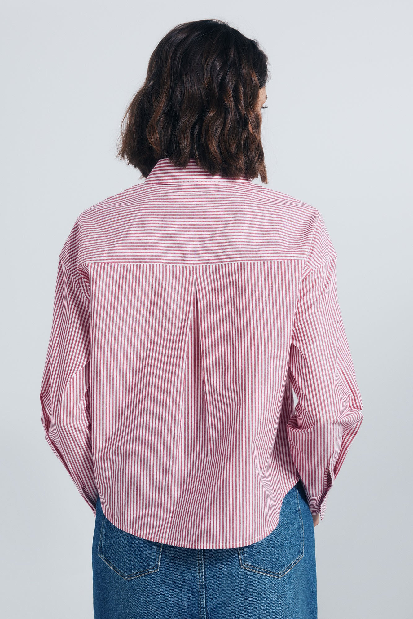 Striped cropped shirt