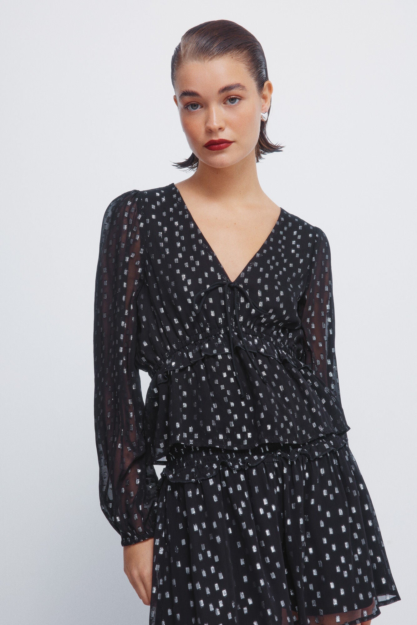 Lurex blouse with elastic waistband