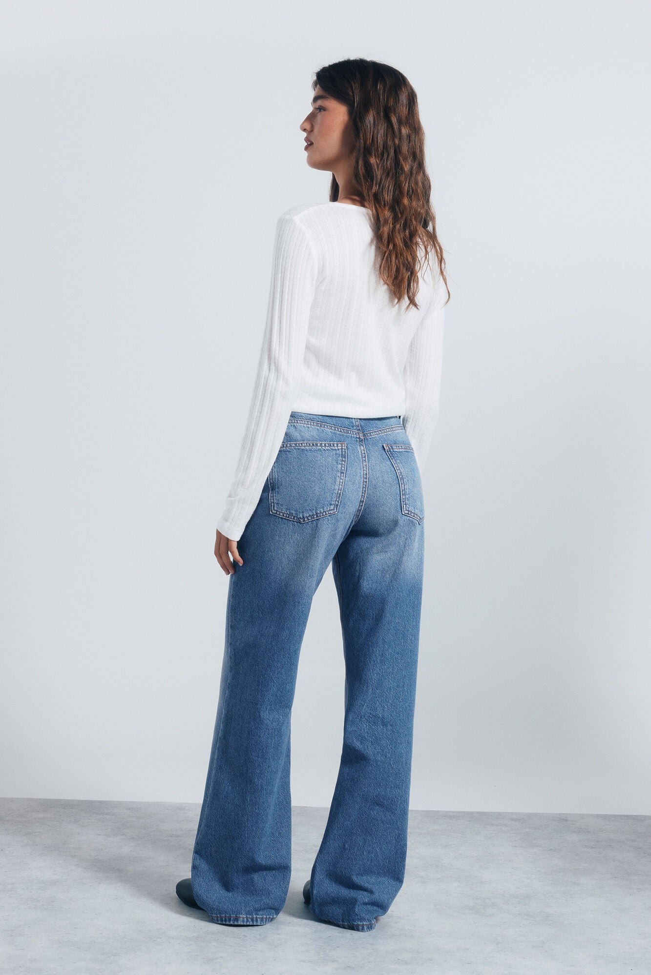 Wide leg jeans