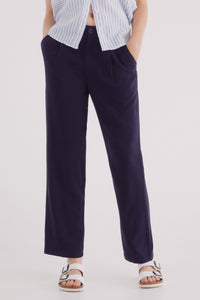 Basic linen trousers