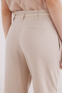 Linen pleated trousers