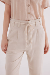 Linen pleated trousers