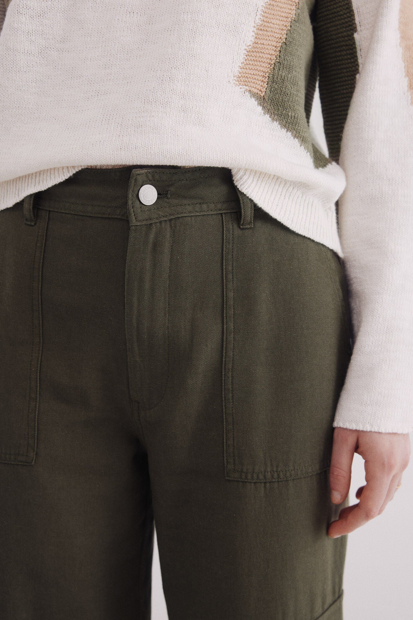Lightweight cargo pants