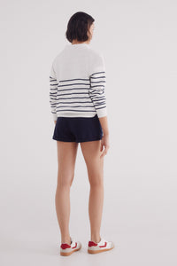 Chinos shorts with belt