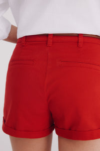 Chinos shorts with belt