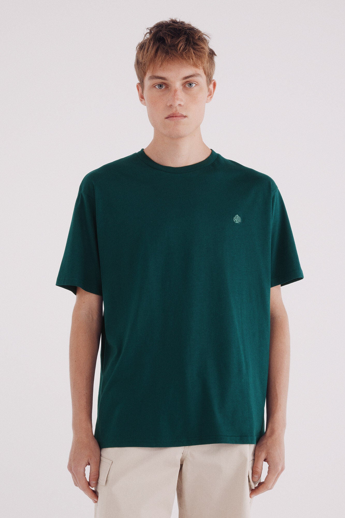 Basic round neck T-shirt